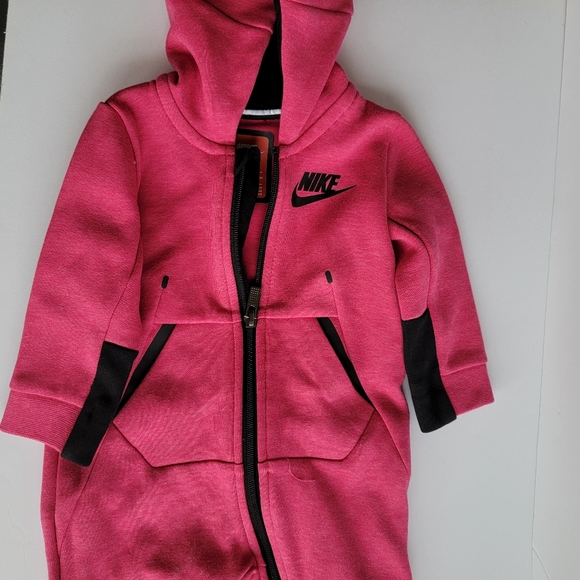 Nike Tech Fleece Pink One Piece Jumpsuit Romper size 3/6 months - Picture 2 of 15